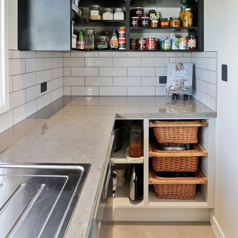 Butler's pantry